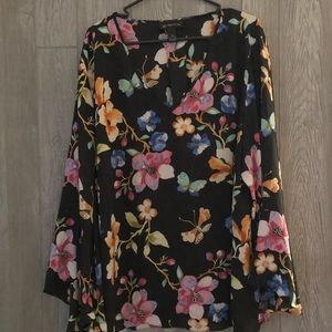 ⭐️⭐️⭐️I N C WOMENS FLOWER BLOUSE ⭐️⭐️